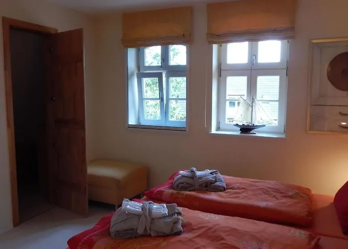 12 Boehler Brise Modern Retreat Ferienhaus *